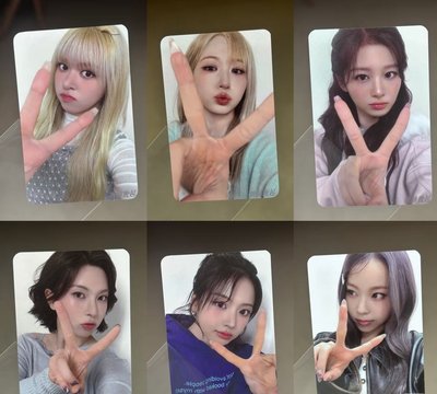 V手勢中的臉 ver.中籤卡