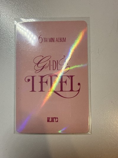 I feel tou 幸運卡 啦啦隊琦