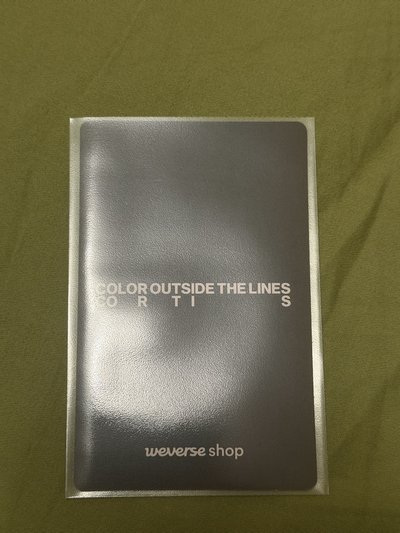 cortis aaa嚴成玹特典