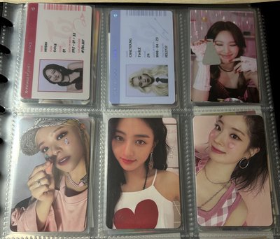 TWICE 正規三專卡