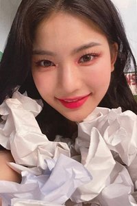 WE NEED LOVE 專輯卡 