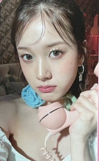 WE NEED LOVE 專輯卡 