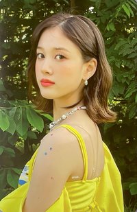 WE NEED LOVE 一周 打歌卡 