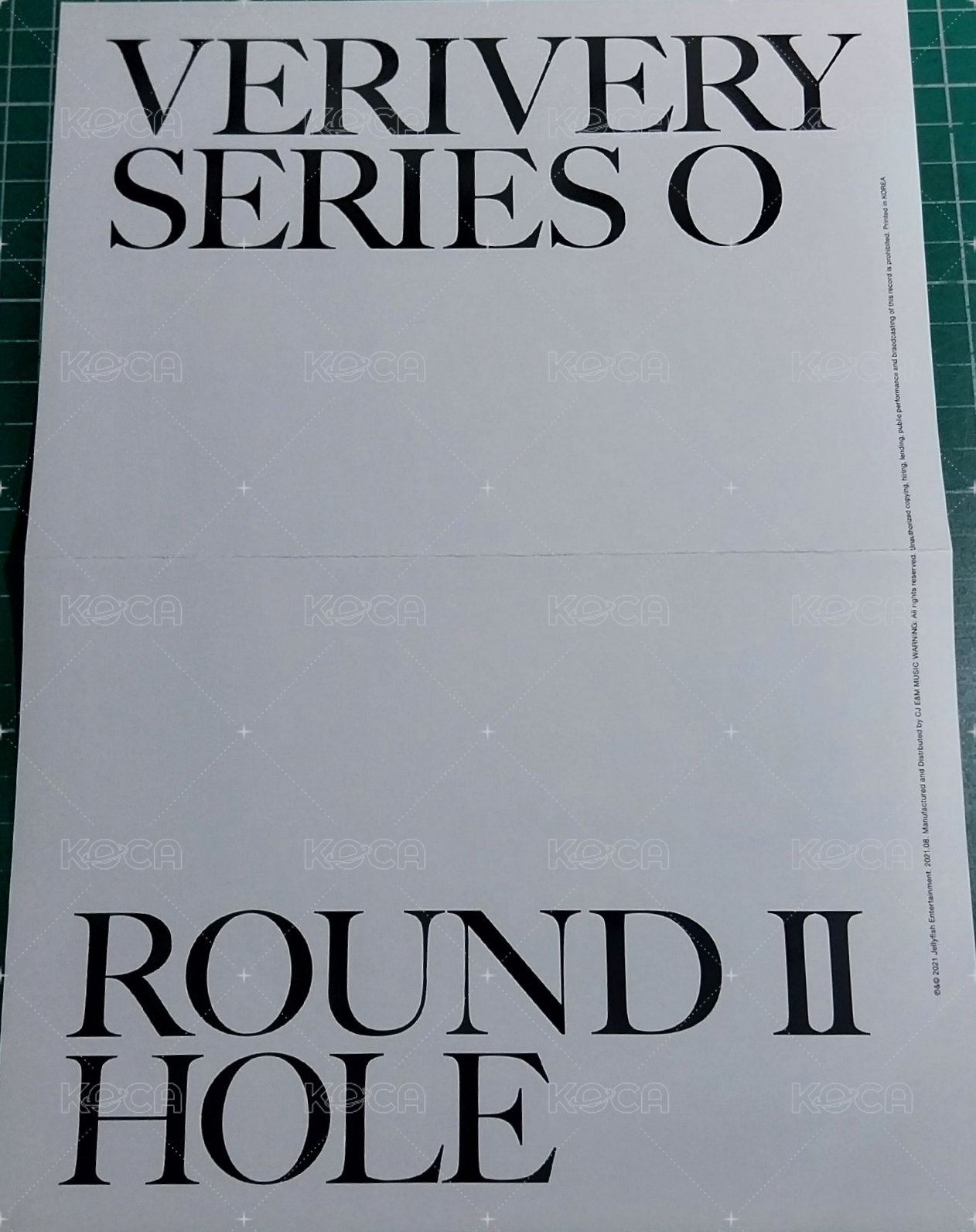 round2 hole 專輯卡 Folding Poster LOCK ver. 背面