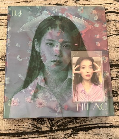 IU LILAC 全專 兩版各一