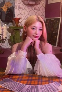 WE NEED LOVE el 快閃 一周 幸運卡 
