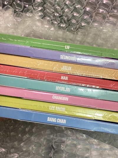 KARMA 個人封 套出