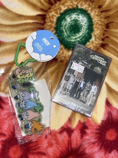 RIIZE 未拆專 聯名款夜光吊飾