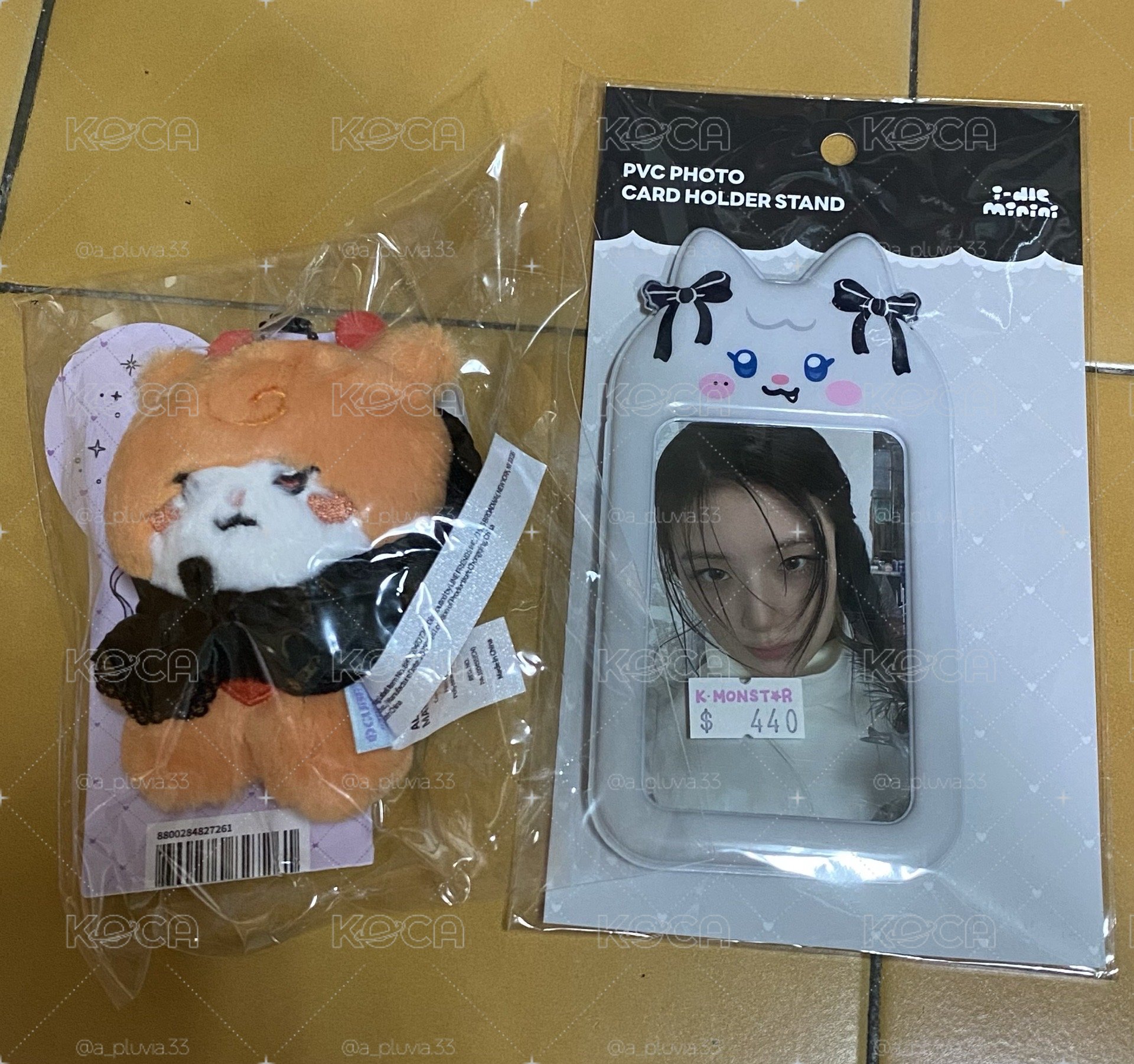 現貨 idle 雨琦吊飾娃 舒華立牌卡套 兩樣一起出