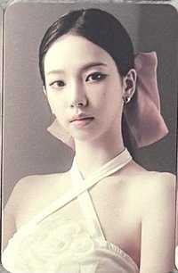 24年曆官拍（左