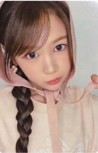 LILY BROWN 代言卡 