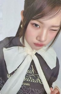 LILY BROWN 代言卡 