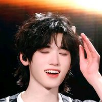 耀吻轩轩🐺🐟