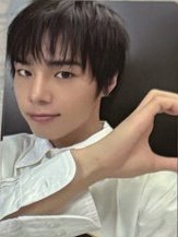 Trophy poca版 專輯卡 