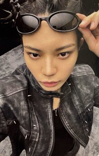 迷你一 SBS首場預錄 打歌卡 