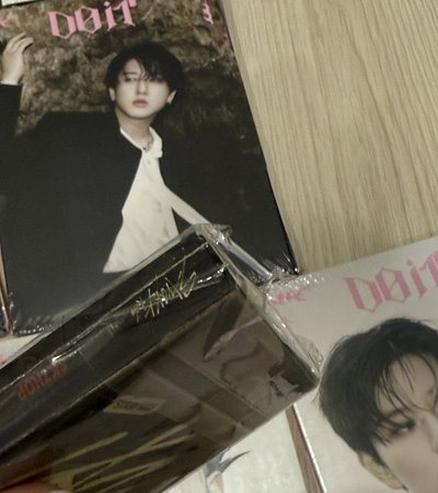 未拆專含預購禮非簽售專