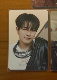 Treasure 卡包卡：wink中