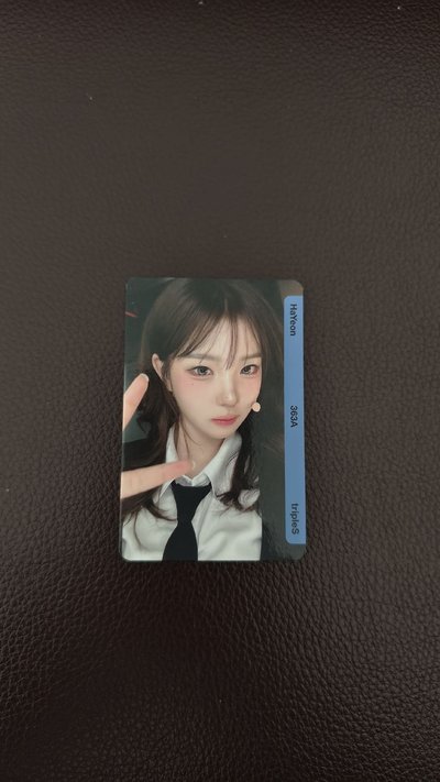 tripleS @% 場限卡 S19 HaYeon 夏妍 AA363-365 一套