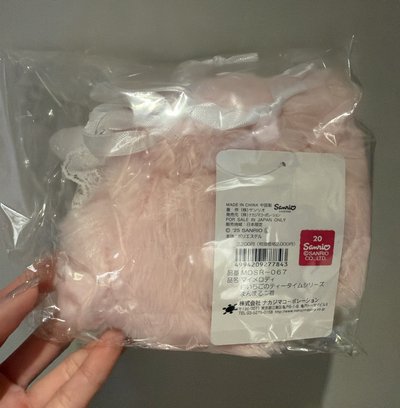 淡白草莓的午茶時光-美樂蒂束口袋