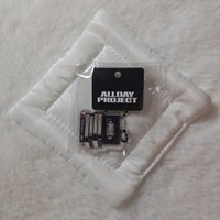 🌟 FAMOUS快閃吊飾 🌟