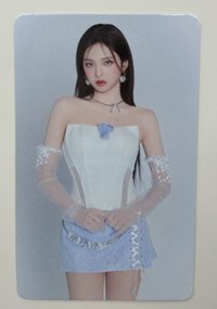 Chiquita (藍衣半身)