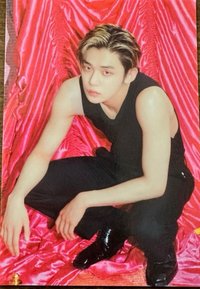 Hybe Insight 周邊卡 