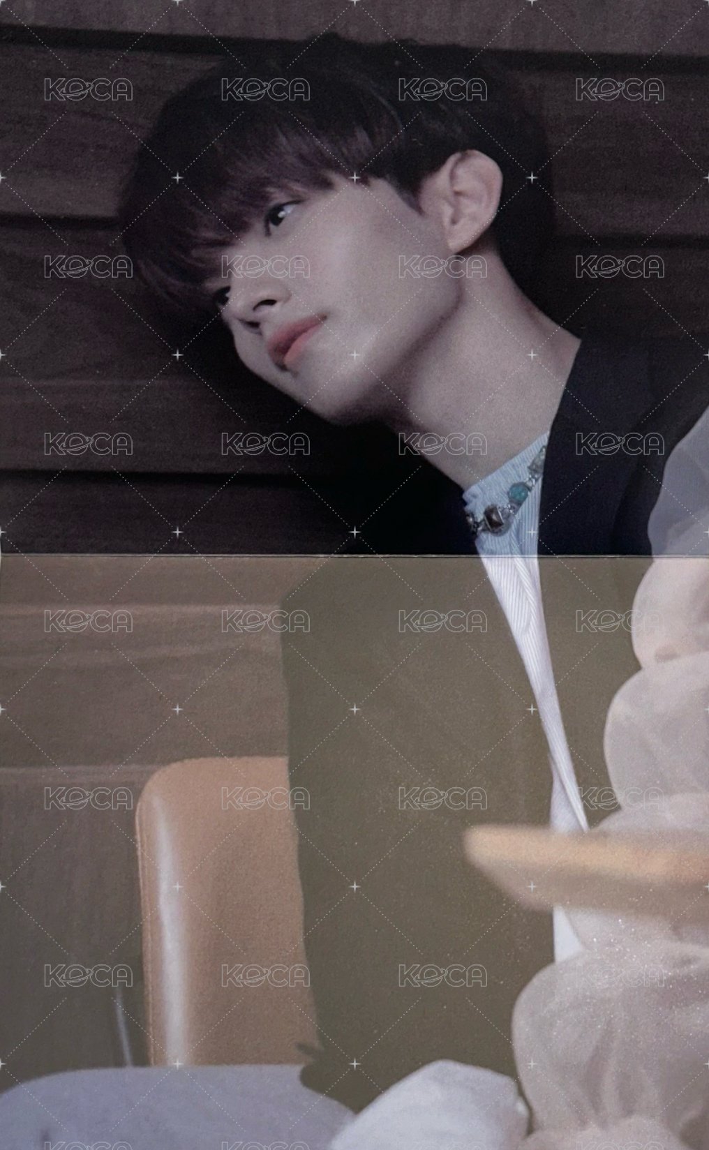 MINI6 海報  背面