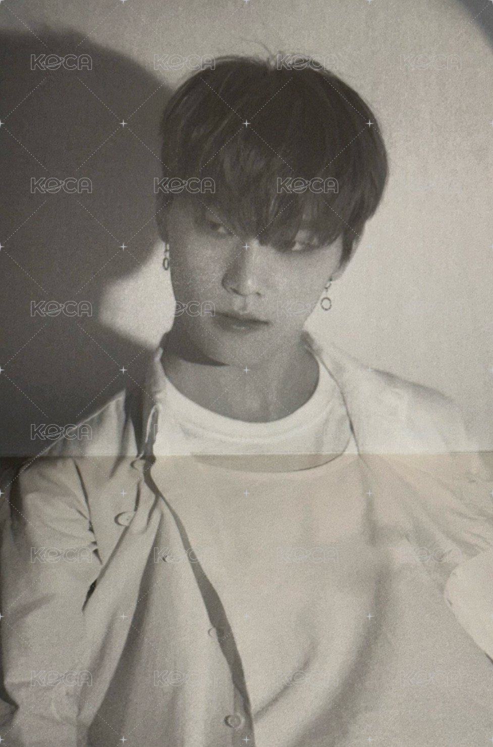 MINI6 海報  背面