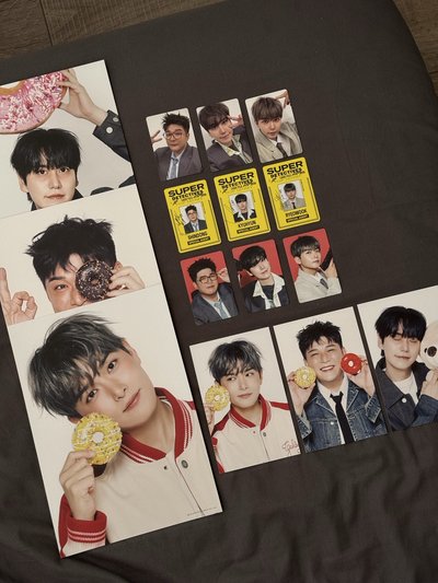 Super Junior 25/26 年曆拆售