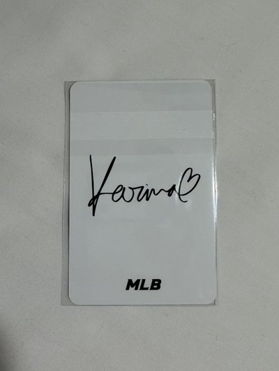Karina MLB 代言卡