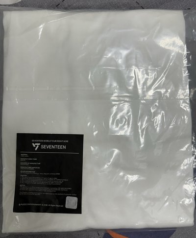 SVT RIGHT HERE曼谷限定白T