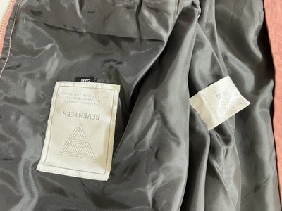 SVT 19年日巡場週外套