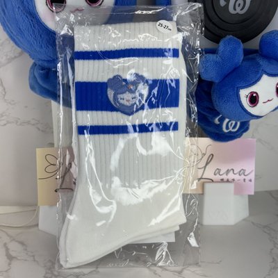 日本八週年快閃 子瑜三麗鷗聯名襪子 雙子星