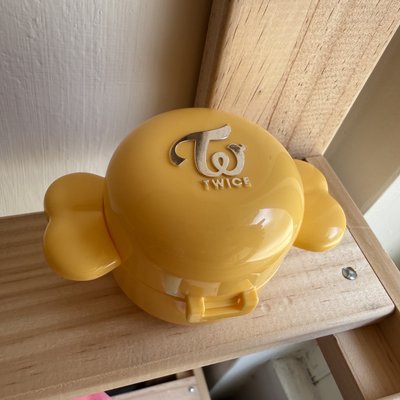 TWICE LOVELYSxBANDAI 1.0 萬代 戒指 扭蛋