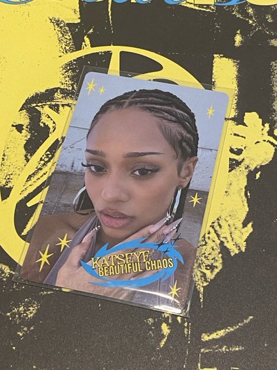 {katseye} 迷你二黑膠卡（環球）