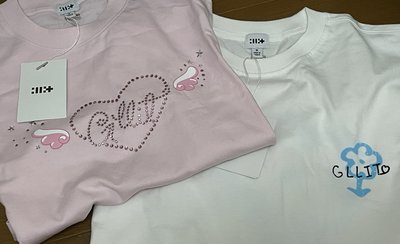 ILLIT GLITTER DAY IN SEOUL 衣服