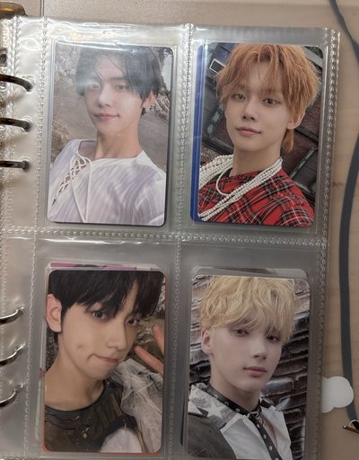 然竣 秀彬 杋圭 休寧 小卡