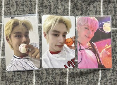 ZB1 金地雄 迷四專卡 am特典卡