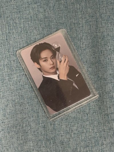 Lee Know nacific雙面卡