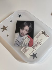 How? yzy 4.0 特典卡（中背）