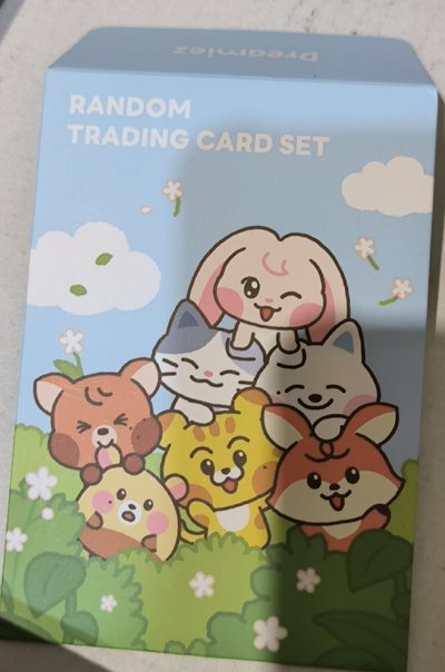 Dreamiez 卡包隨機卡 