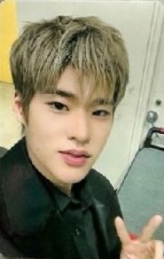 RIIZING LOUD 滿額卡 