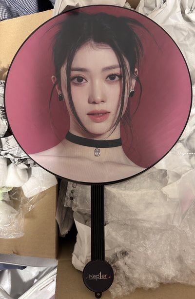 kep1er 小婷 扇子