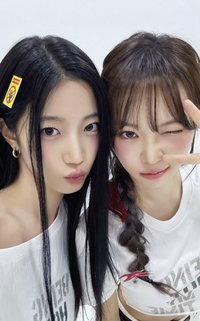 HOT 電子專 專輯卡 A版 雙人卡