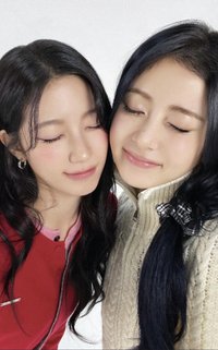 HOT 電子專 專輯卡 A版 雙人卡