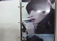 2018回憶錄（小卡為智旻，外殼內裏和第一頁有小黃漬，其他內頁無損）