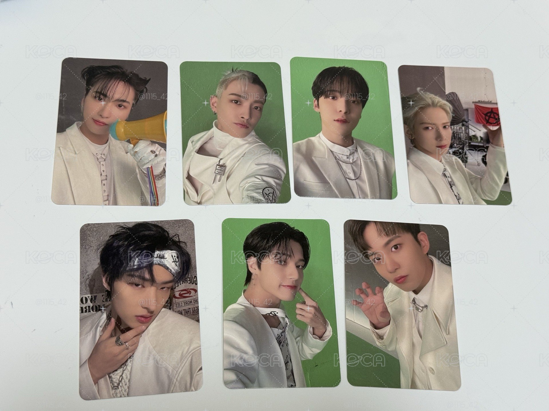 ATEEZ特典卡一組（無SAN)