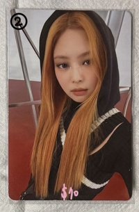 2.BORN PINK專輯卡 妮