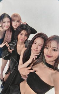 26世巡 cube 帽T 周邊卡 