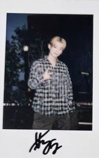 正四 yzy 上海 簽售卡 復刻拍立得